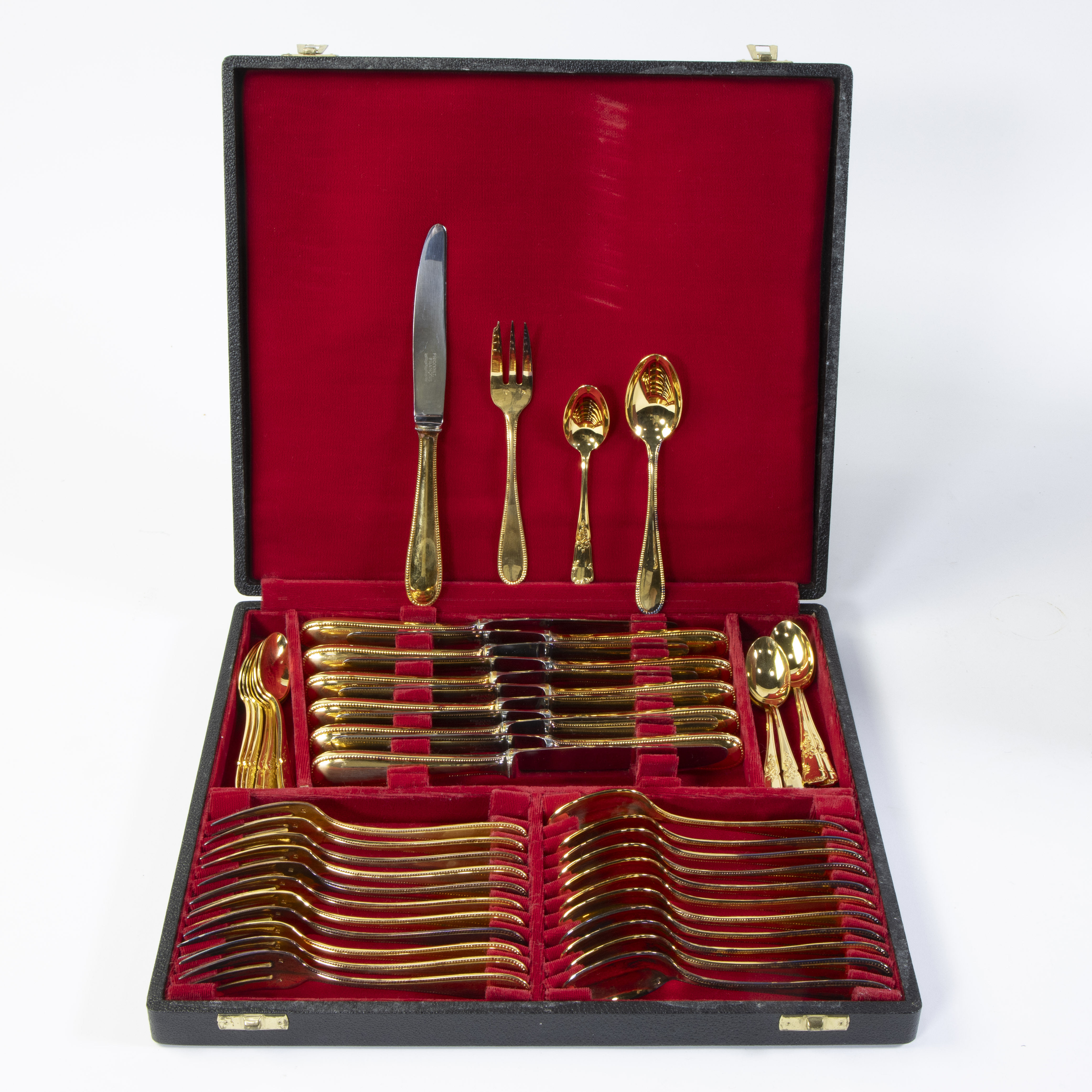 3 cutlery cases, case Degrenne France, 12pcs silver-plated cutlery, 12pcs gold-plated cutlery and cu - Image 3 of 5