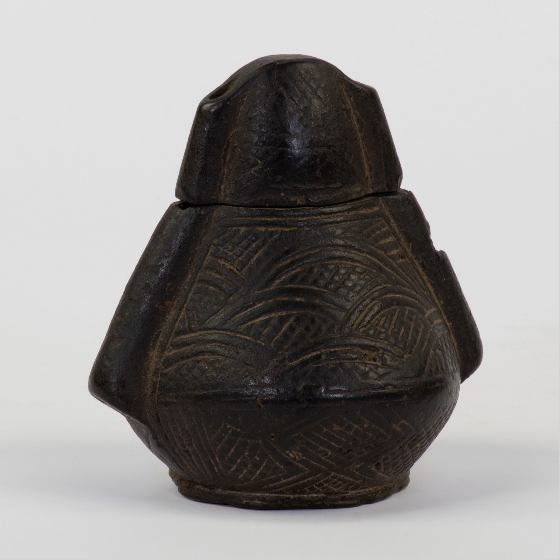 Kuba wooden engraved powder flask, DRC, circa 1900