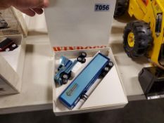 Winross Truck Tractor With Van Trailer