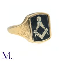 A Heavy Masonic Swivel Ring in 9k yellow gold, the signet ring with black enamelled Square and