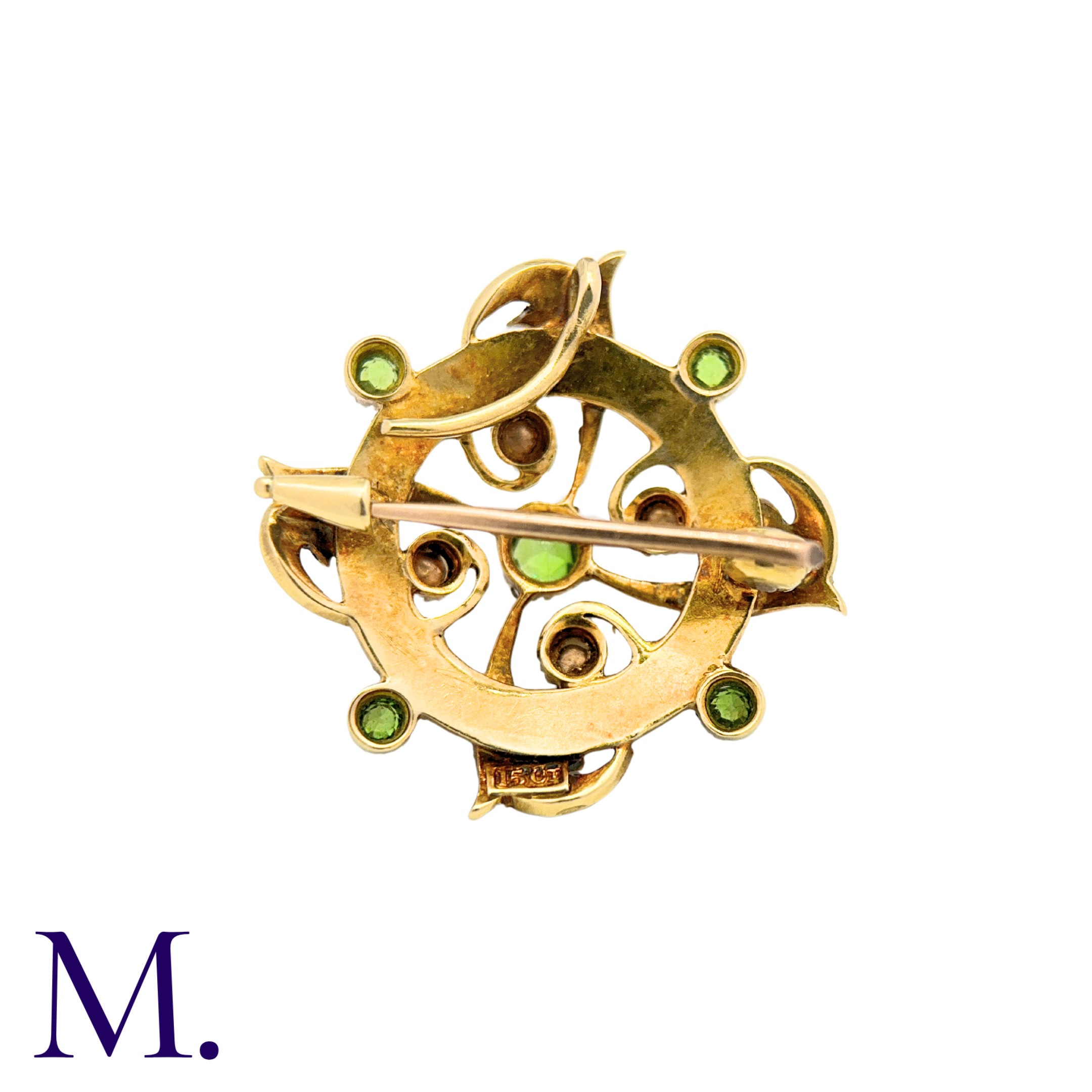 A Peridot And Pearl Brooch in 15k yellow gold, the circular form set with pearls and peridot with - Image 4 of 4