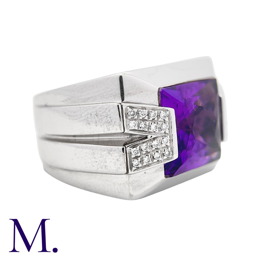 VERSACE. An Amethyst and Diamond Ring in 18K white gold, set with a large fancy faceted- - Image 4 of 4