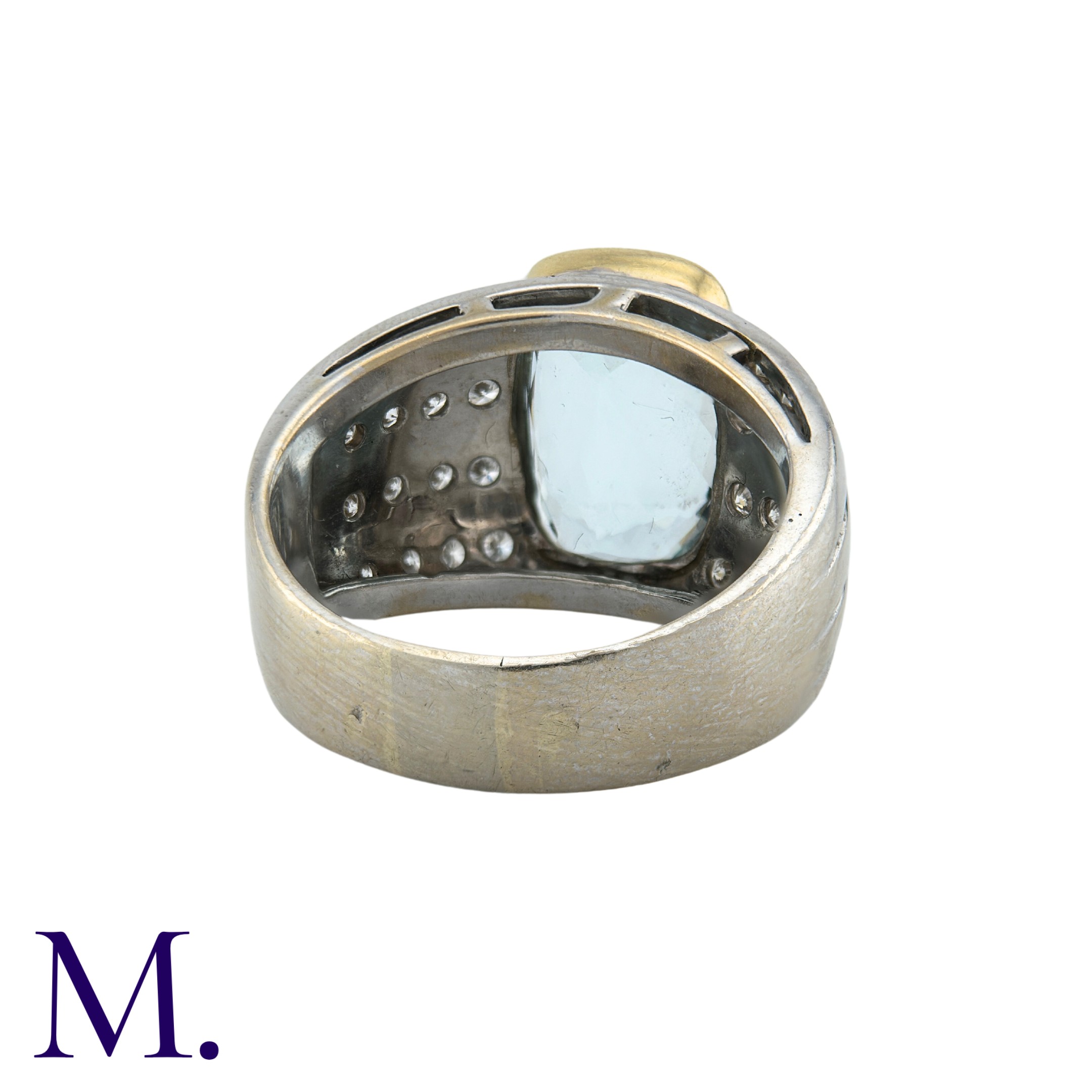 An Aquamarine And Diamond Ring in 18k white and yellow gold, set with a principal aquamarine of - Image 3 of 3