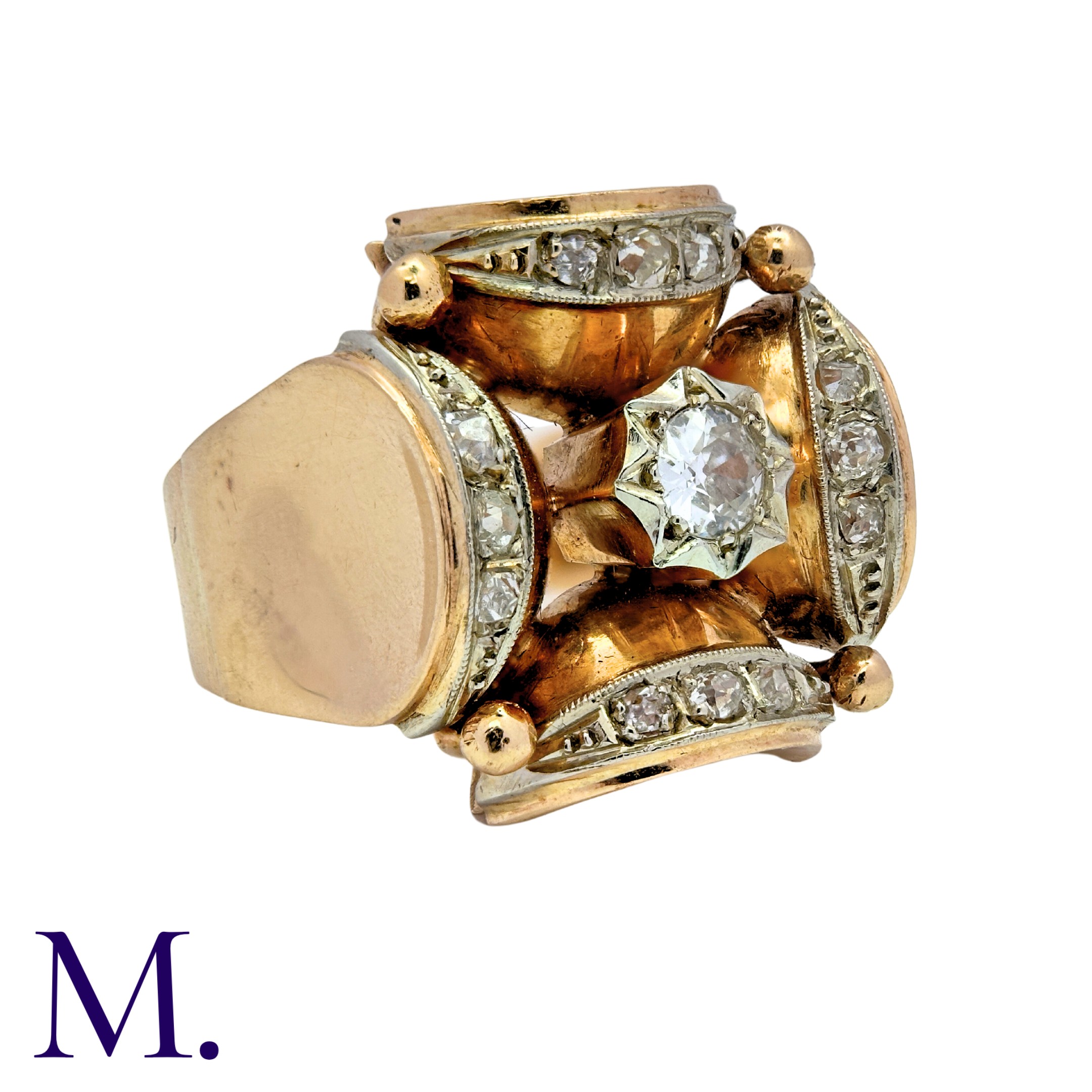 A Diamond Retro Ring in 18K yellow gold, set with a round cut diamond to the centre with rose cut - Image 2 of 6