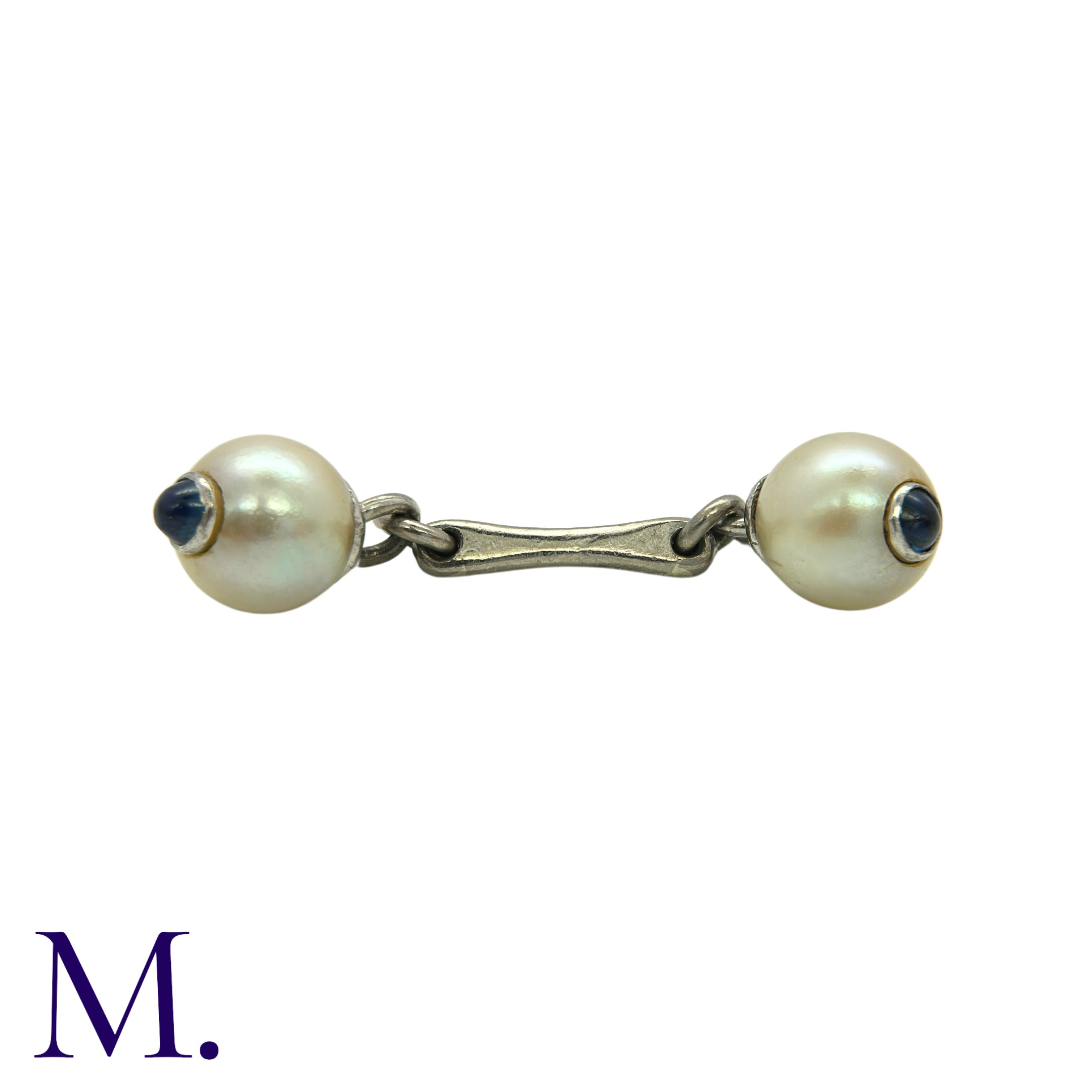 A Pair of Pearl and Sapphire Cufflinks in white gold set with pearls of approximately 7.5mm diameter - Bild 2 aus 2