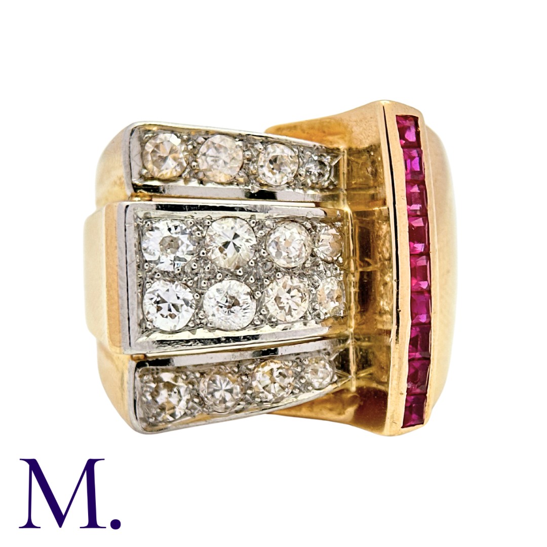 A Ruby & Diamond Retro Ring in 18K yellow gold, set with 16 old and transitional cut diamonds and - Image 2 of 4