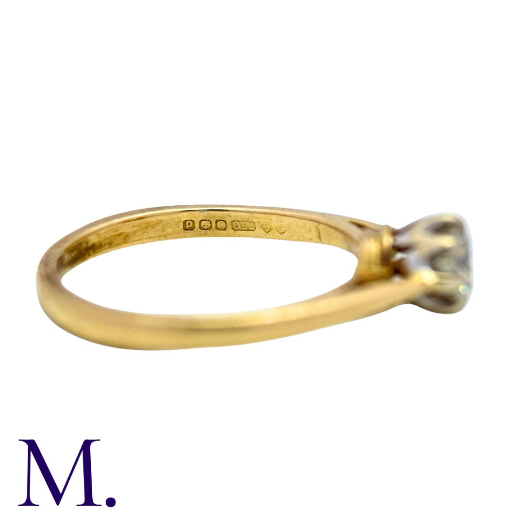 A Diamond Solitaire Ring in 18K yellow gold, set with a round brilliant diamond weighing - Image 3 of 3