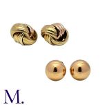 NO RESERVE - Two Pairs of Earrings in 9K gold. One a pair of ball studs (6mm diameter) and the other