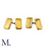 NO RESERVE - A Pair of Cufflinks in 9k yellow gold in a rectangular design with diagonal halves