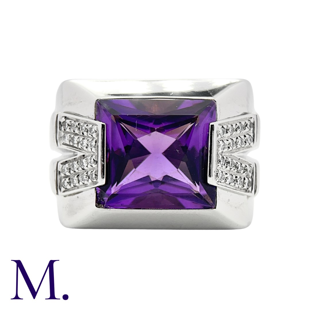 VERSACE. An Amethyst and Diamond Ring in 18K white gold, set with a large fancy faceted- - Image 2 of 4