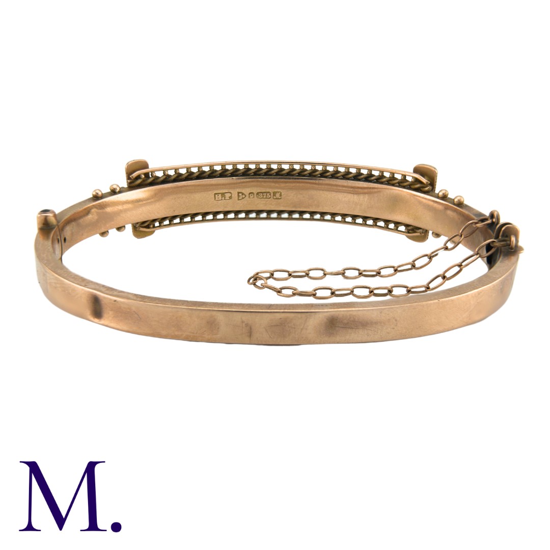 A Victorian Paste Bangle in 9K rose gold, with ropework and beading motifs. Stamped 375 for 9 - Image 3 of 3