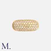 A Diamond Ring in 18k yellow gold, pavé set with nine rows of round cut diamonds totalling