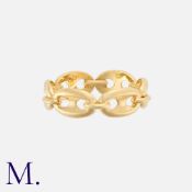 LINKS OF LONDON. An Openwork Band in 18K yellow gold, made up of joined infinity links. Hallmarked