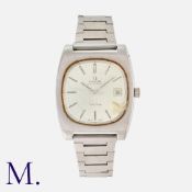 OMEGA GENEVE, An Automatic Vintage Gents Wristwatch in stainless steel. The silvered dial with baton