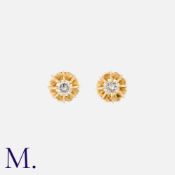 A Pair of Diamond Stud Earrings in yellow gold, set with round cut diamonds (TDW approx 0.14ct).