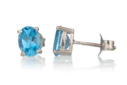 PAIR OF SWISS BLUE TOPAZ STUD EARRINGS,