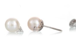 PAIR OF PEARL AND DIAMOND EARRINGS,