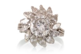 DIAMOND CLUSTER RING,