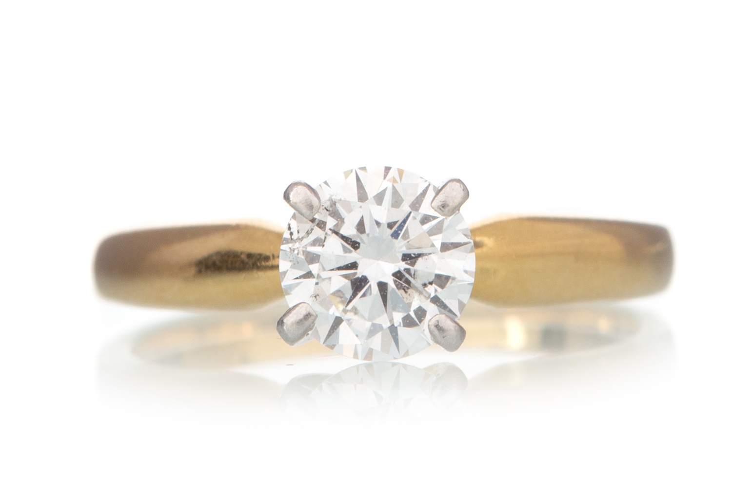 DIAMOND SOLITAIRE RING,