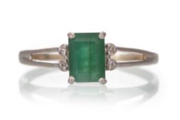 EMERALD AND DIAMOND RING,