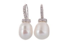 PAIR OF PEARL AND DIAMOND EARRINGS,