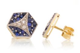 PAIR OF SAPPHIRE AND DIAMOND EARRINGS,