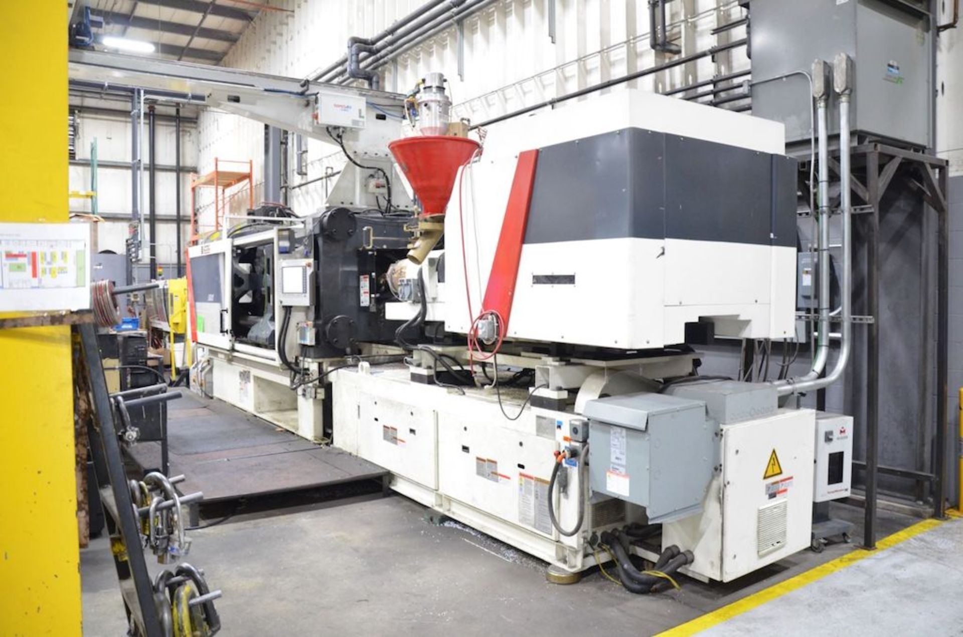 Milacron 505 Ton All Electric Injection Molding Press, New in 2014 - Image 4 of 10