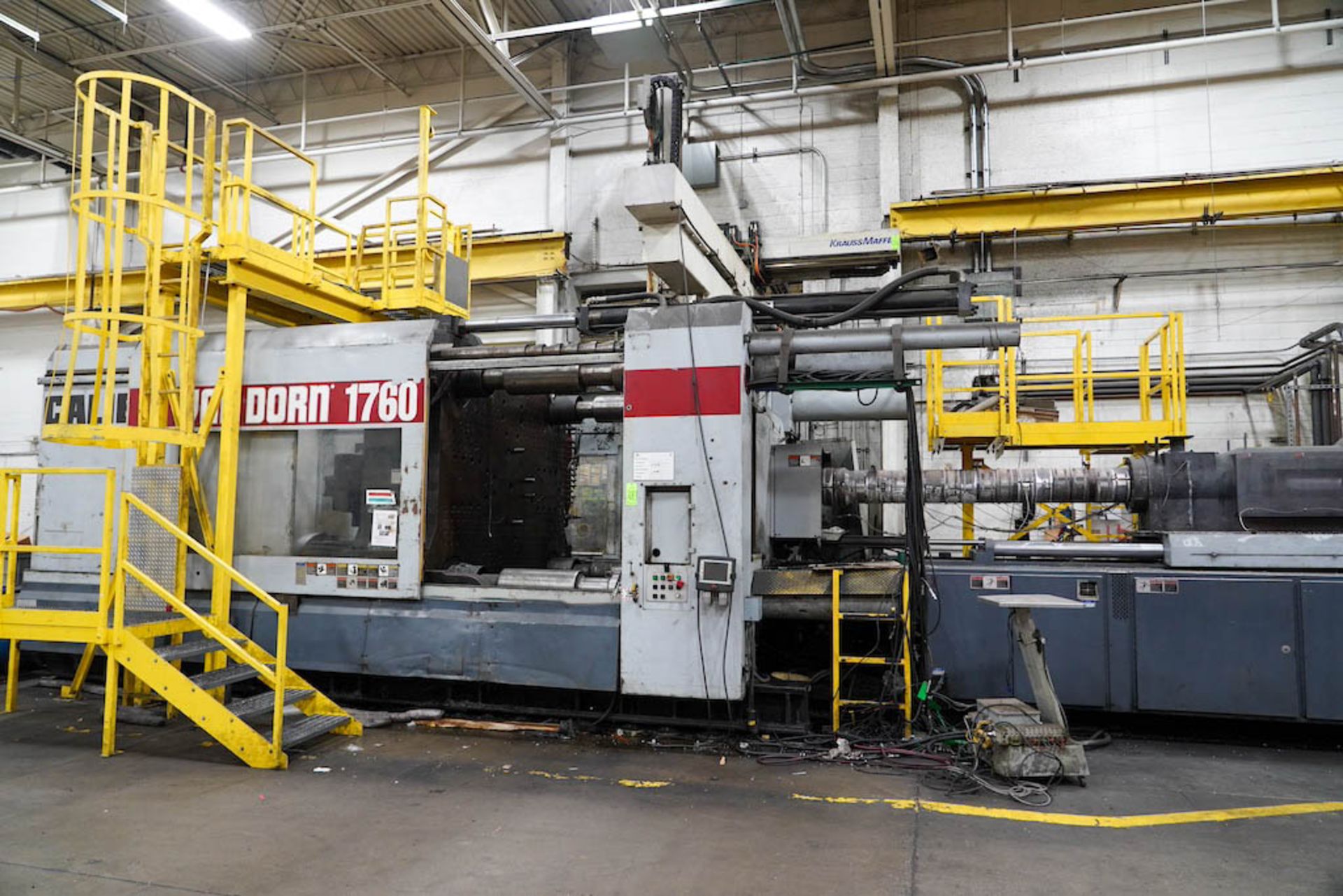 Van Dorn 1760 Injection Molding Press