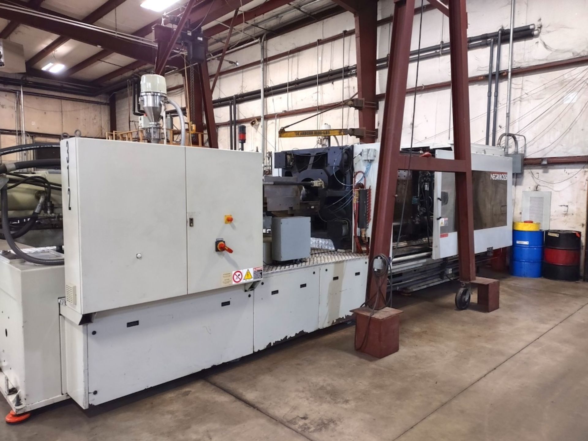 Negri Bossi 596 Ton Injection Molding Press - Image 2 of 3