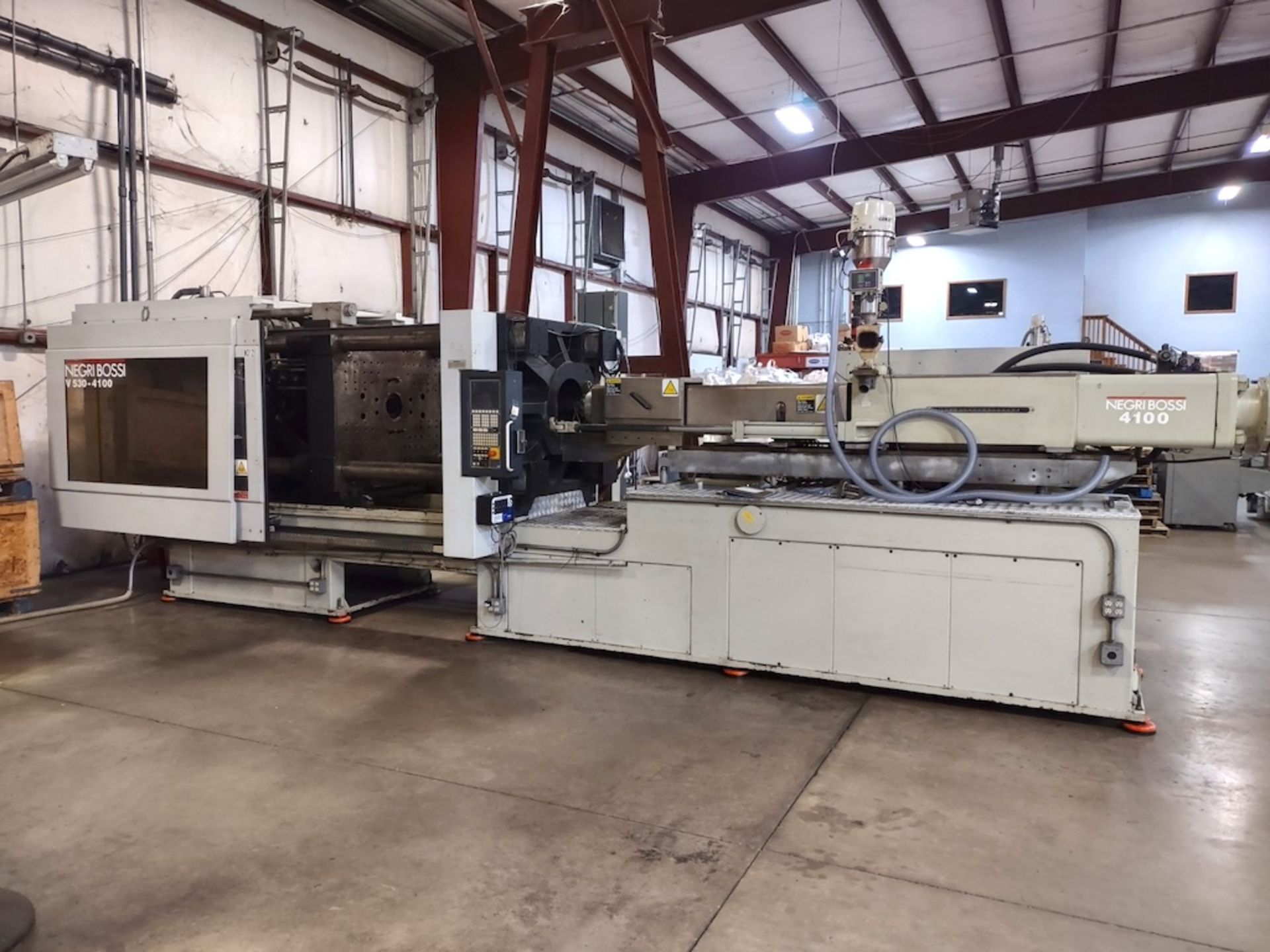 Negri Bossi 596 Ton Injection Molding Press