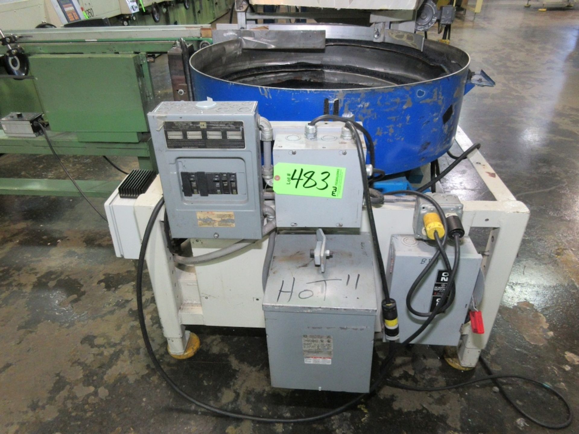 FMC 36" Syntron Magnetic Vibratory Feeder - Image 2 of 5