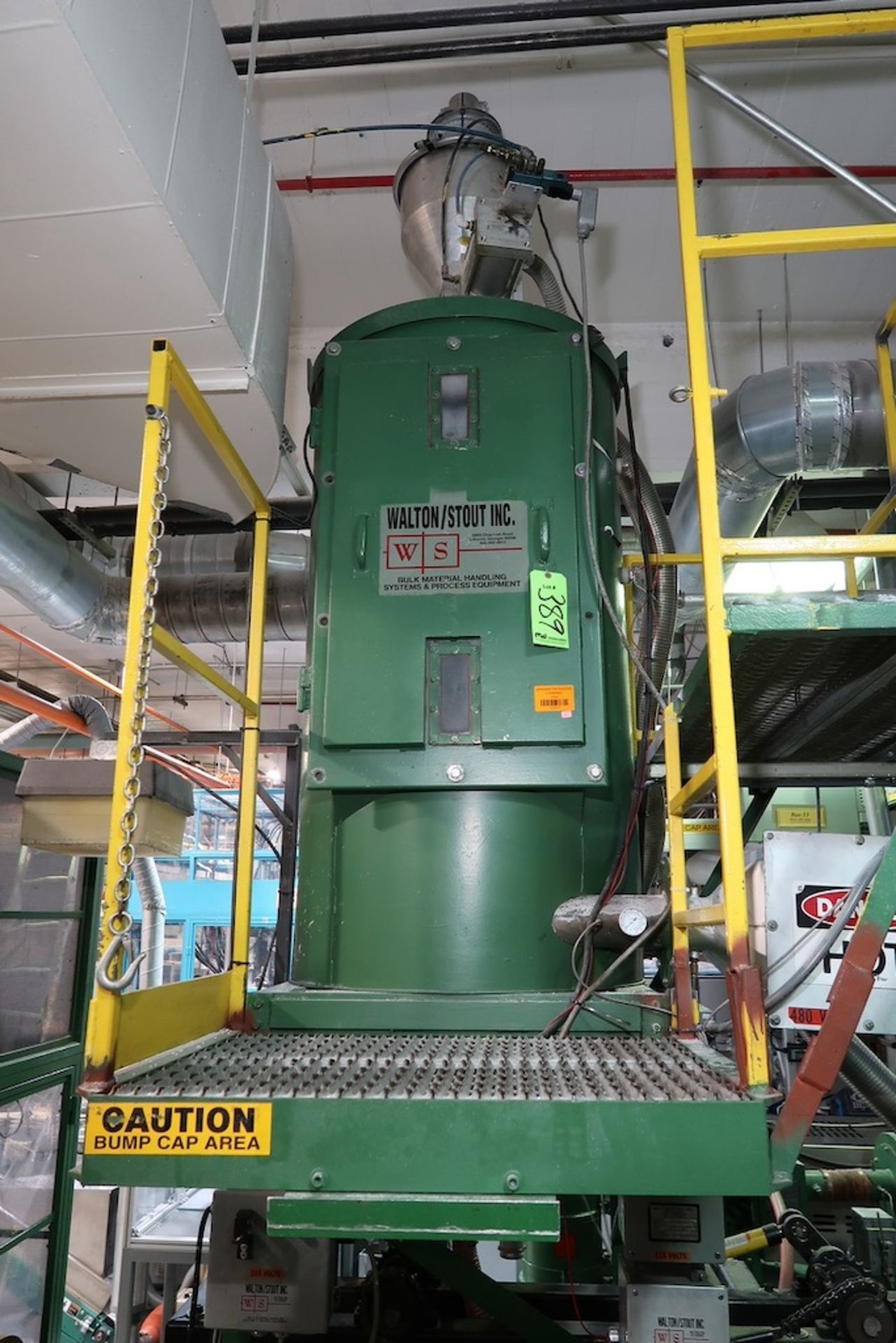 Walton Stout Hopper with Vacuum Loader