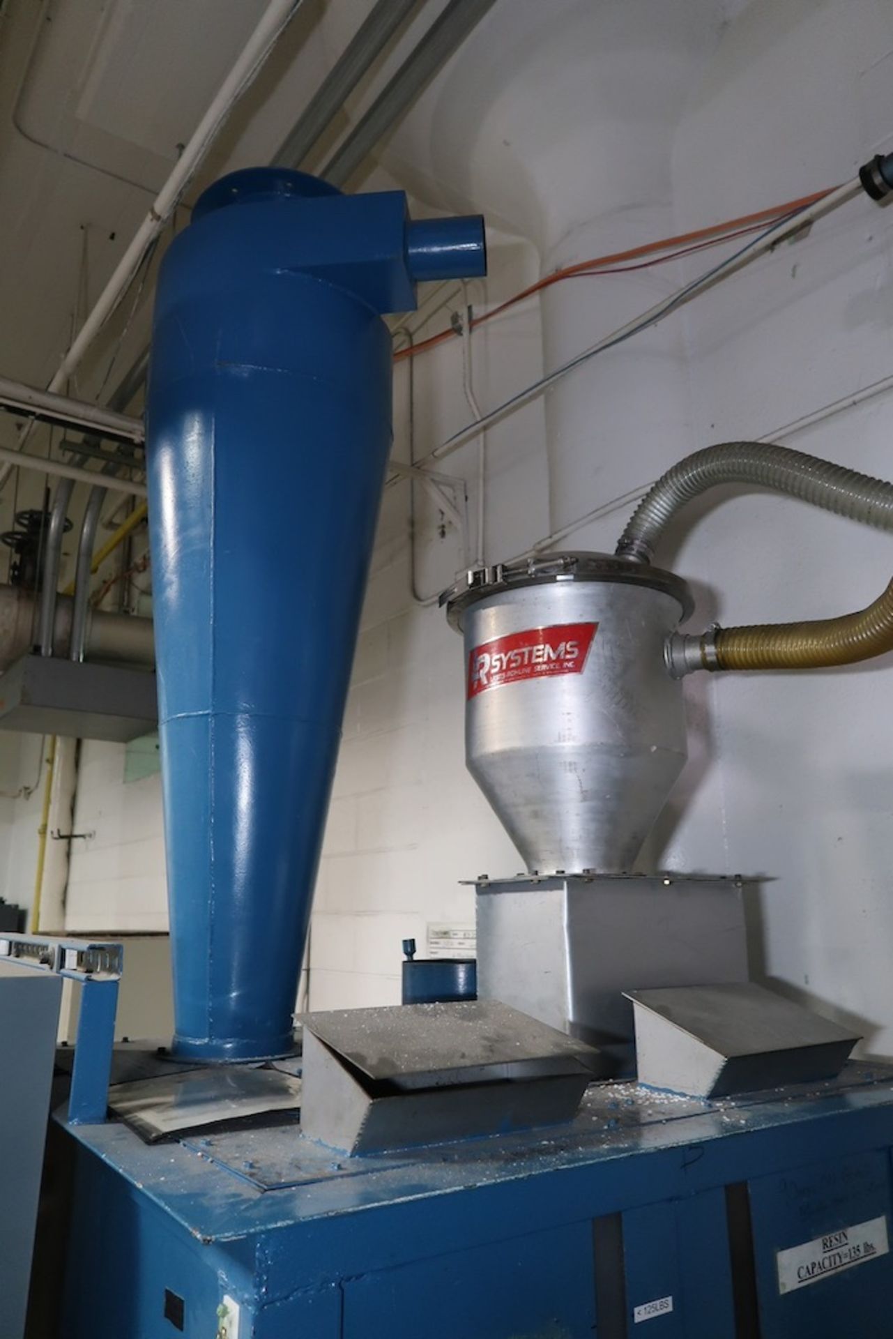 HydReclaim Volumetric Blender with LR Systems Vacuum Loader - Image 6 of 9