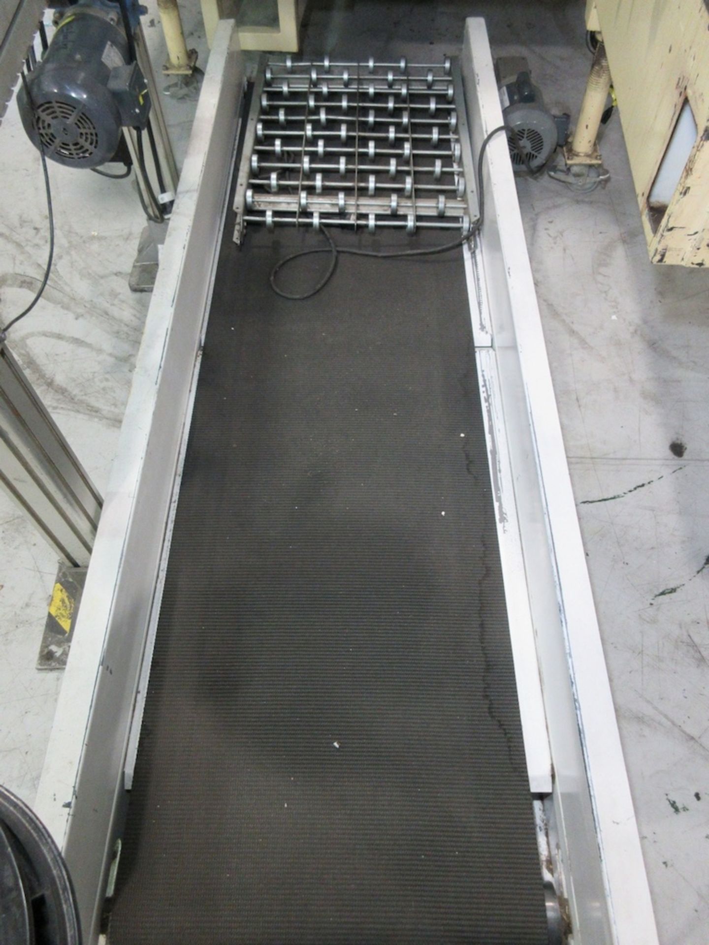 Giles and Partners Automatic Packing Unit with 24"x7' Motorized Belt Conveyor - Image 10 of 10