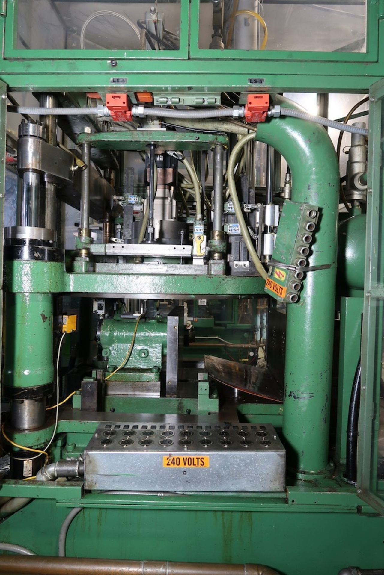 Nissei ASB ASB-250 Stretch Blow Molding Machine - Image 10 of 22