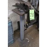 5" Pedestal Mounted Vise