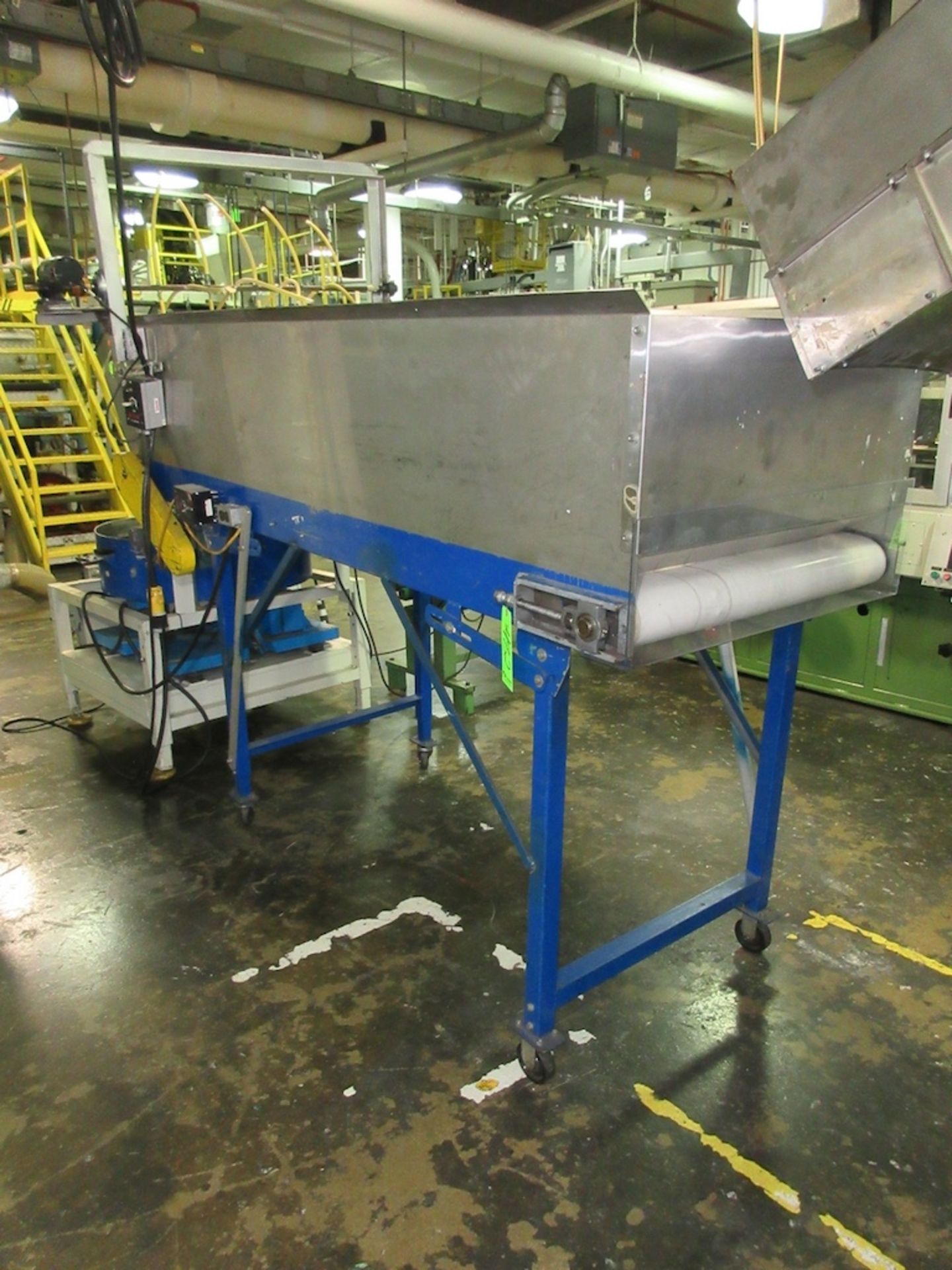 Motorized Belt Conveyor