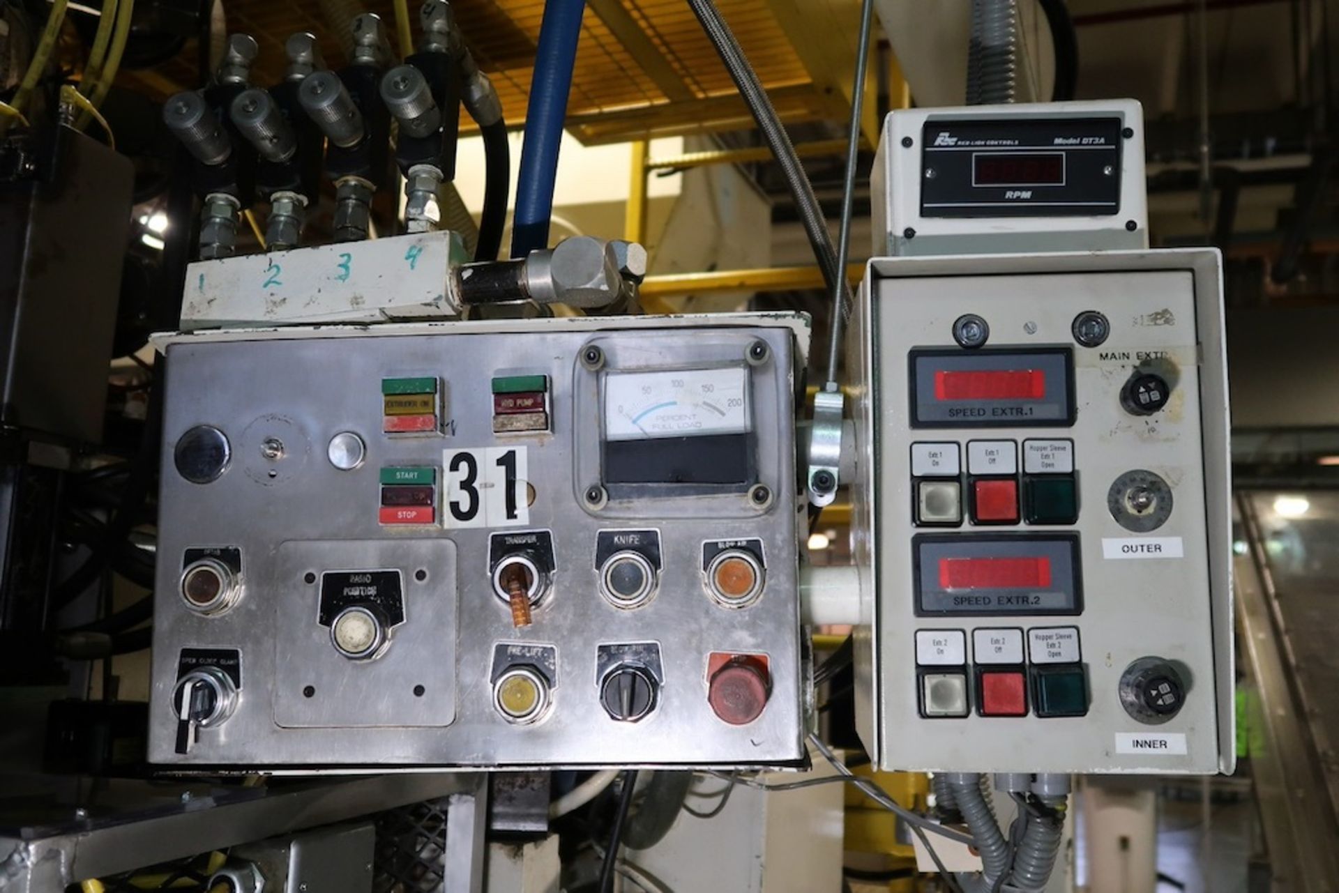 IMCO Mark IV Extrusion Blow Molding Machine - Image 10 of 32