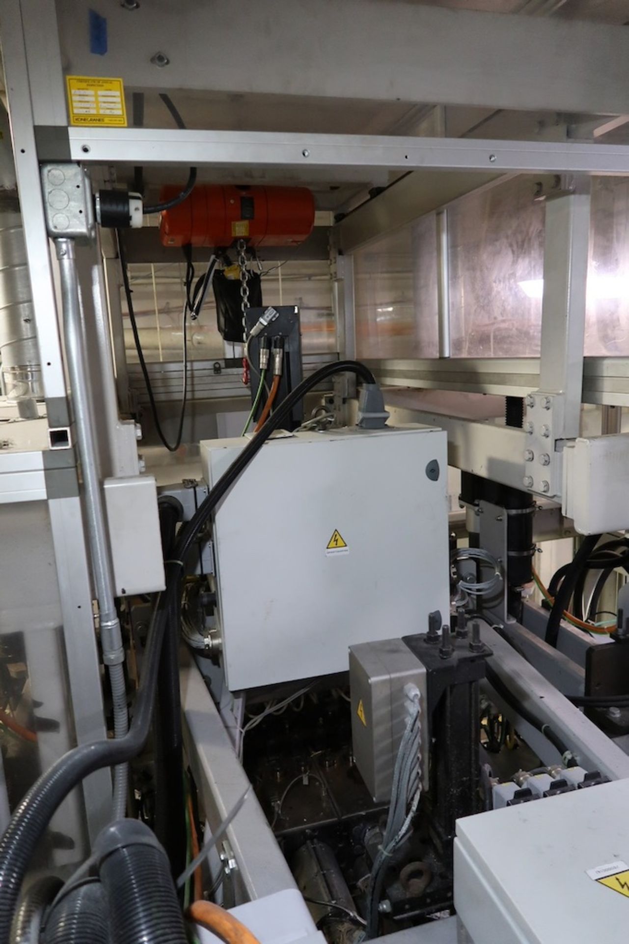 Techne ADVT2-750 Extrusion Blow Molding Machine, New in 2015 - Image 20 of 39