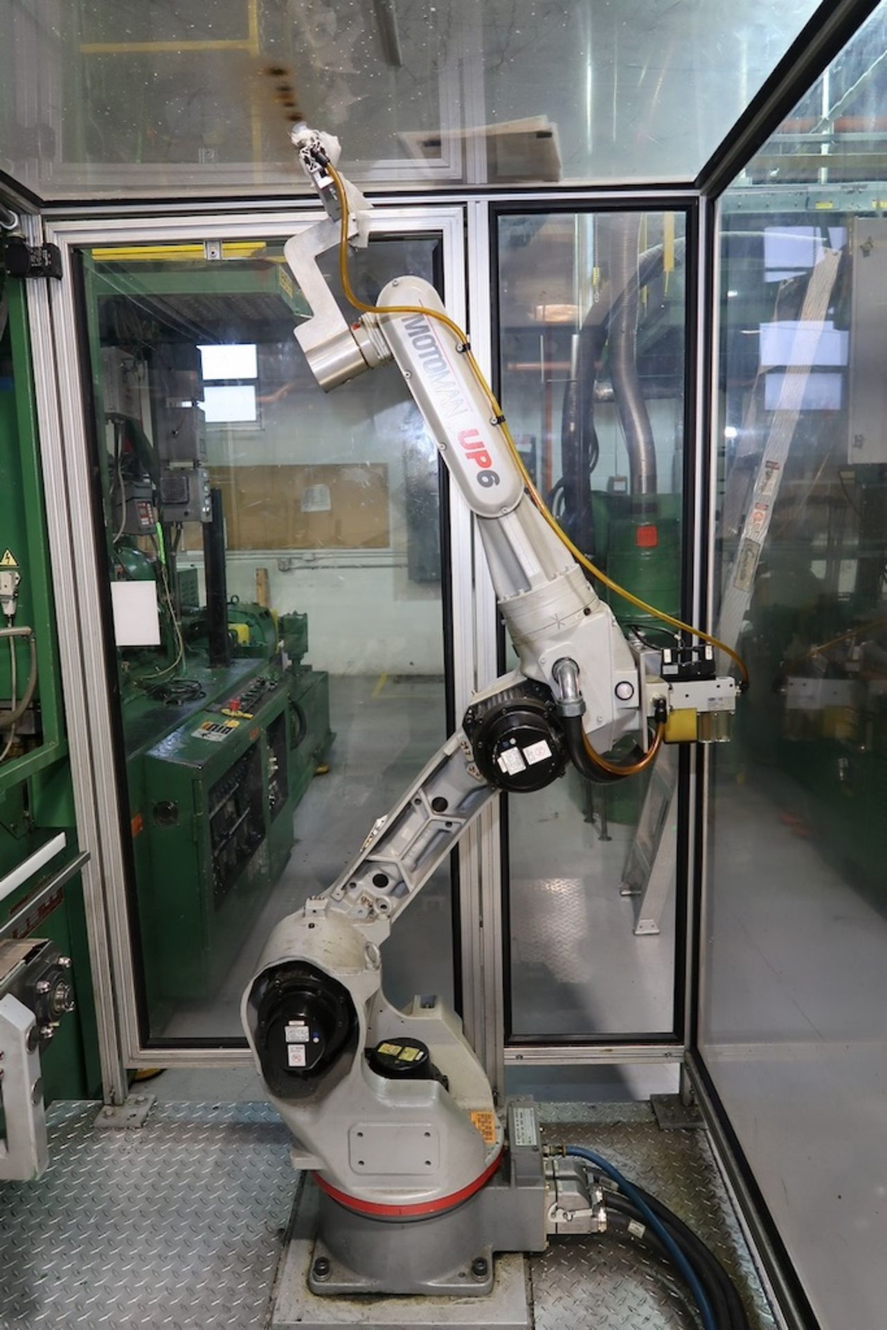 Motoman YR-UP6-A02 6-Axis Robot with 4-1/2"x4' Link-Belt Conveyor - Image 3 of 9