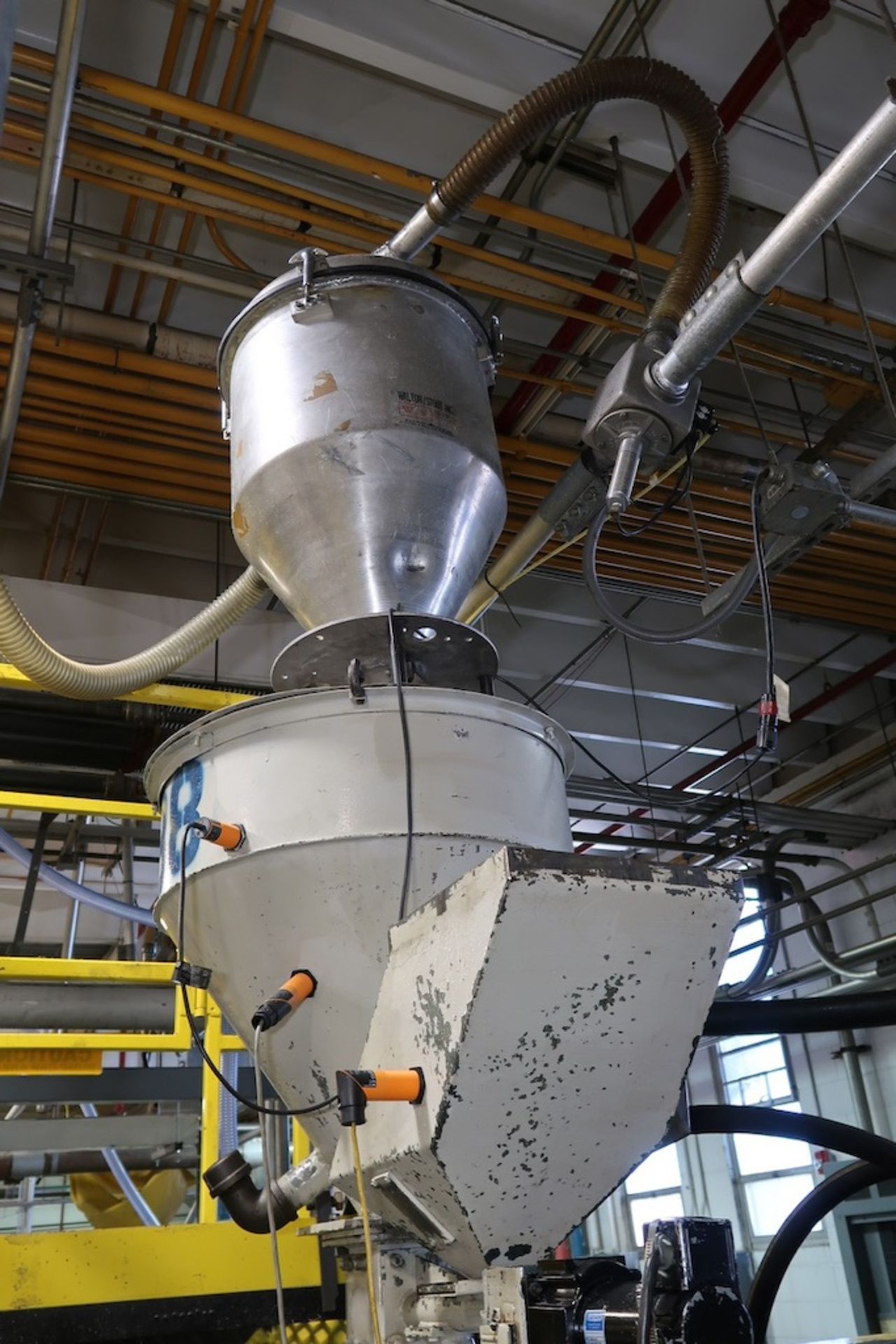 Una-Dyn Material Hopper/Blender with LR Systems Vacuum Material Loader - Image 2 of 4