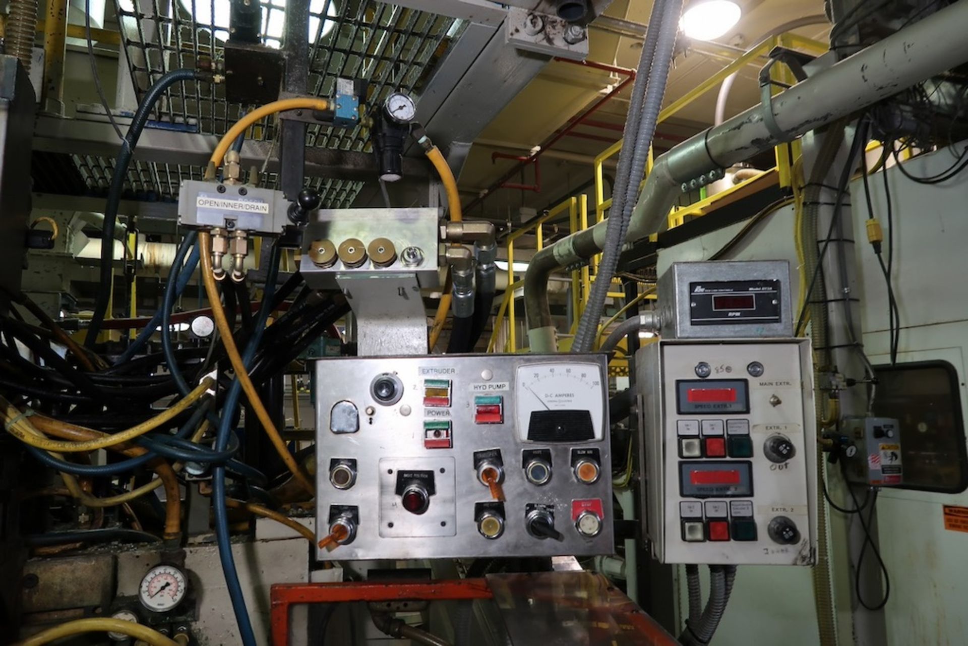 Imco Mark IV Extrusion Blow Molding Machine - Image 8 of 31