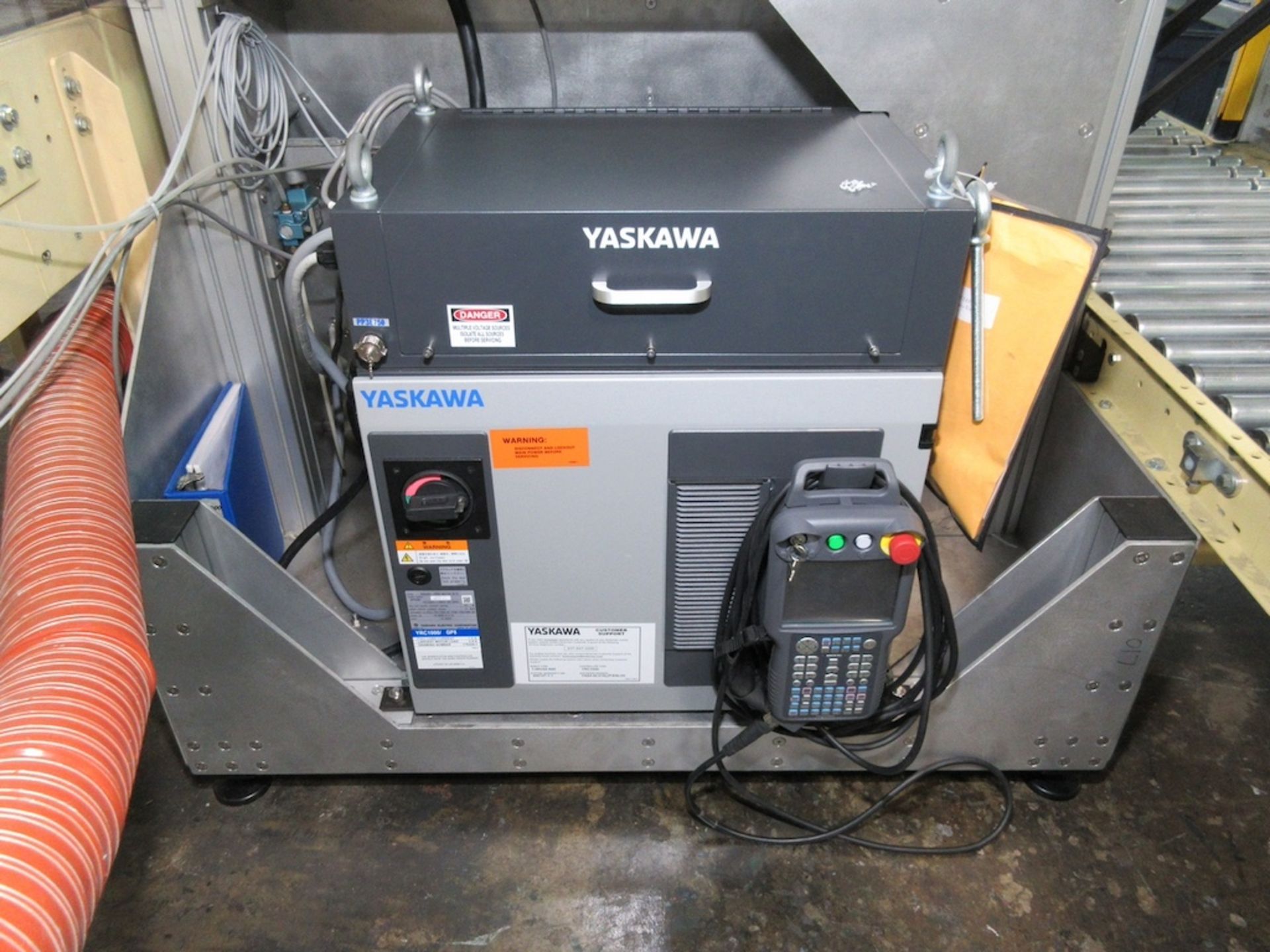 Yaskawa YR-1-06VX8-A00 Bottle Packing Robot System w/Conveyors, New in 2021 - Image 4 of 14