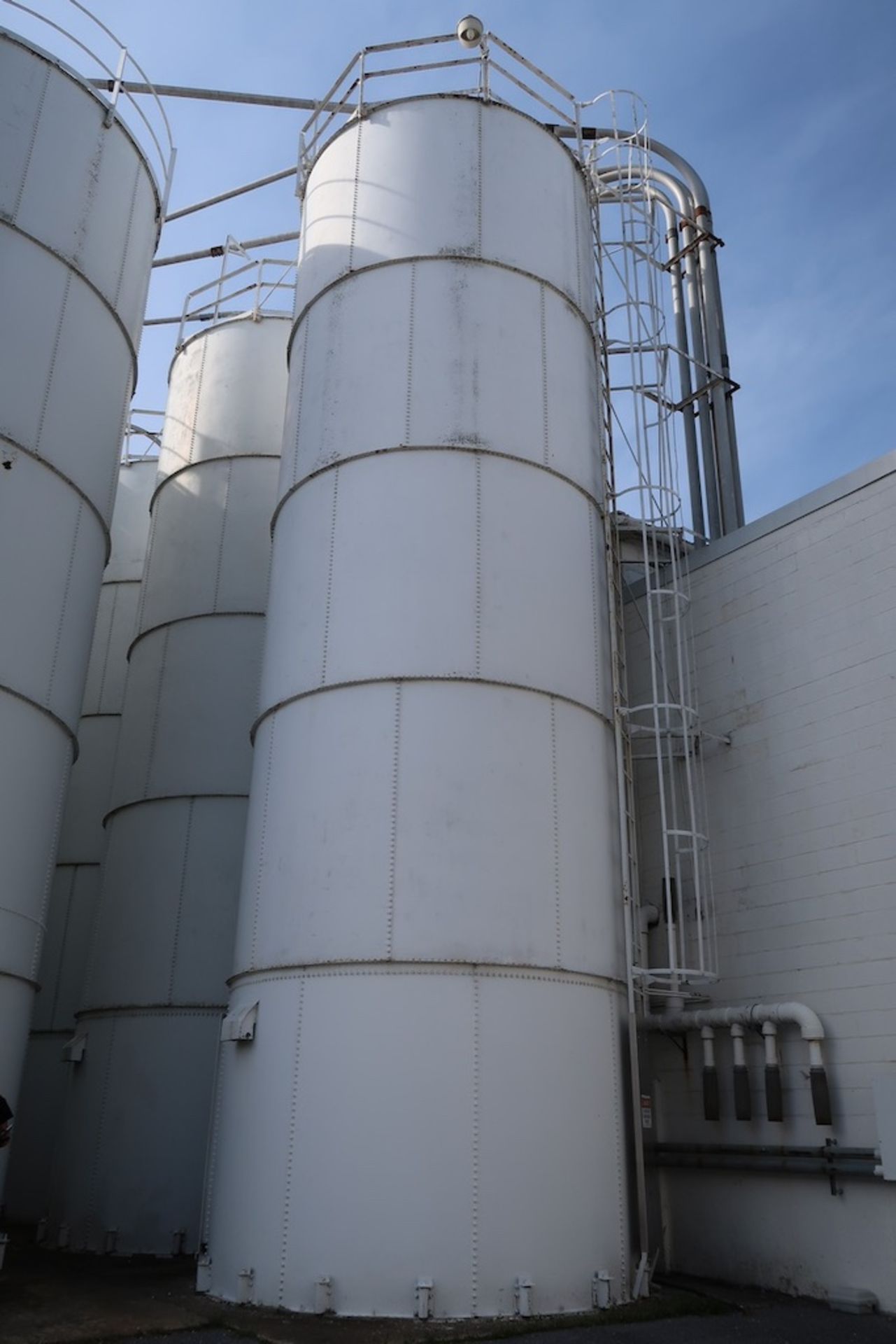 Material Silo Approx.12'x40' with (2) LR Vacuum Blowers