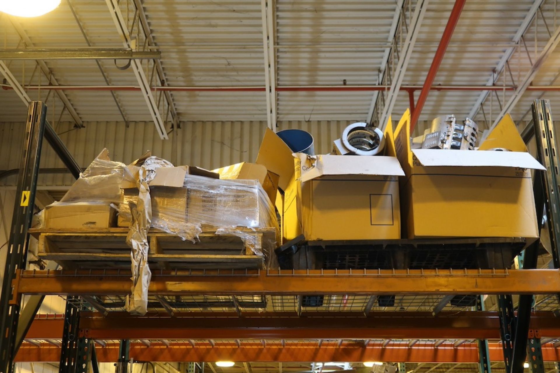 Contents of (1) Sections of Pallet Racking, Including Misc. Machine Parts, Etc. - Image 2 of 5