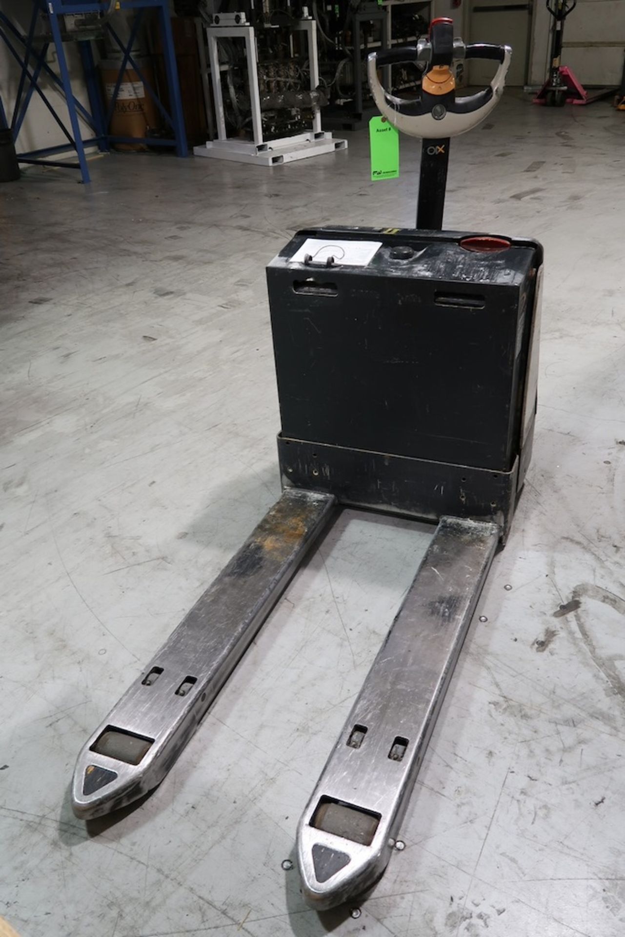 Crown 4500-Lb. 24V Electric Pallet Jack - Image 2 of 3