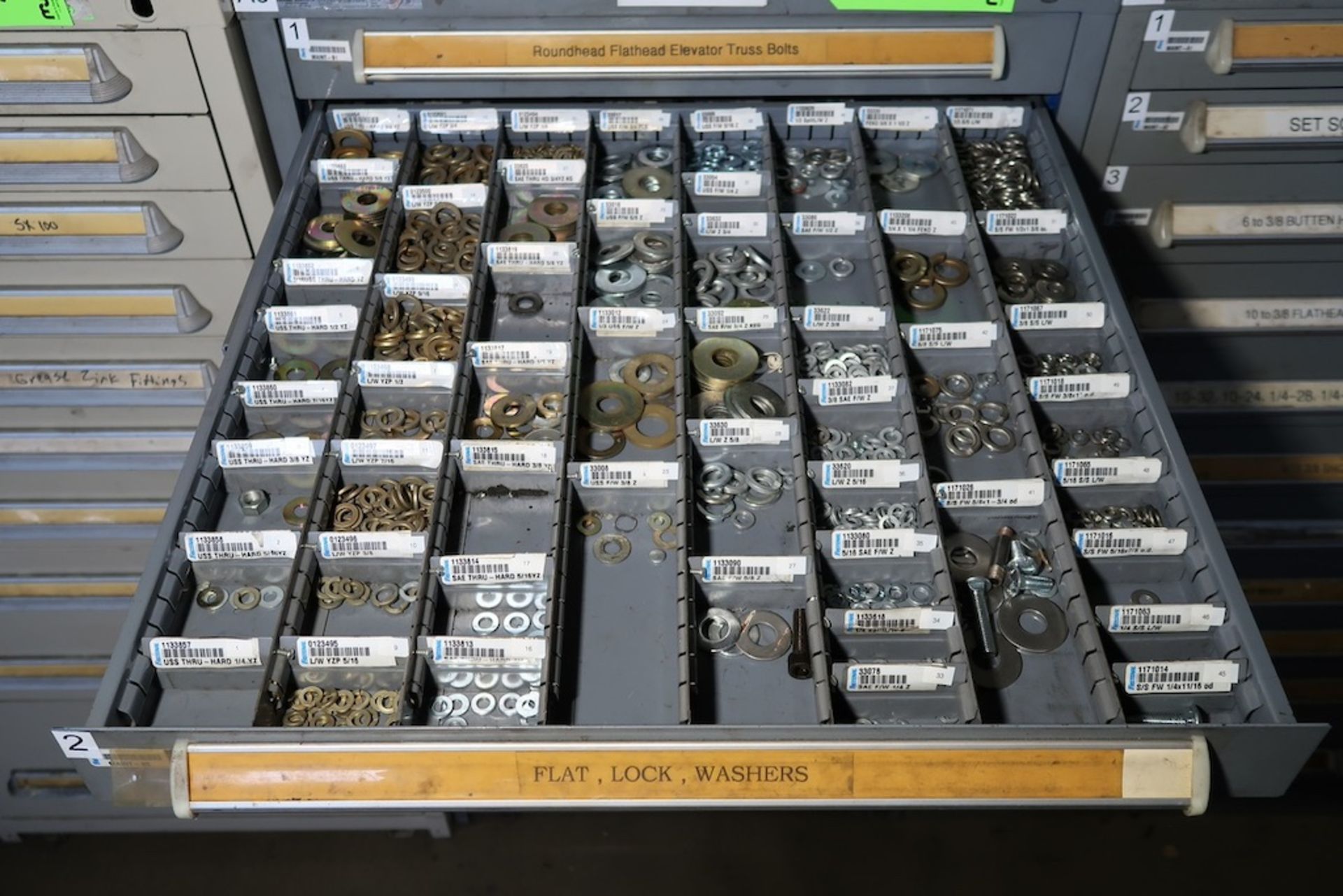 Vidmar 10-Drawer Heavy Duty Storage Cabinet - Image 3 of 11
