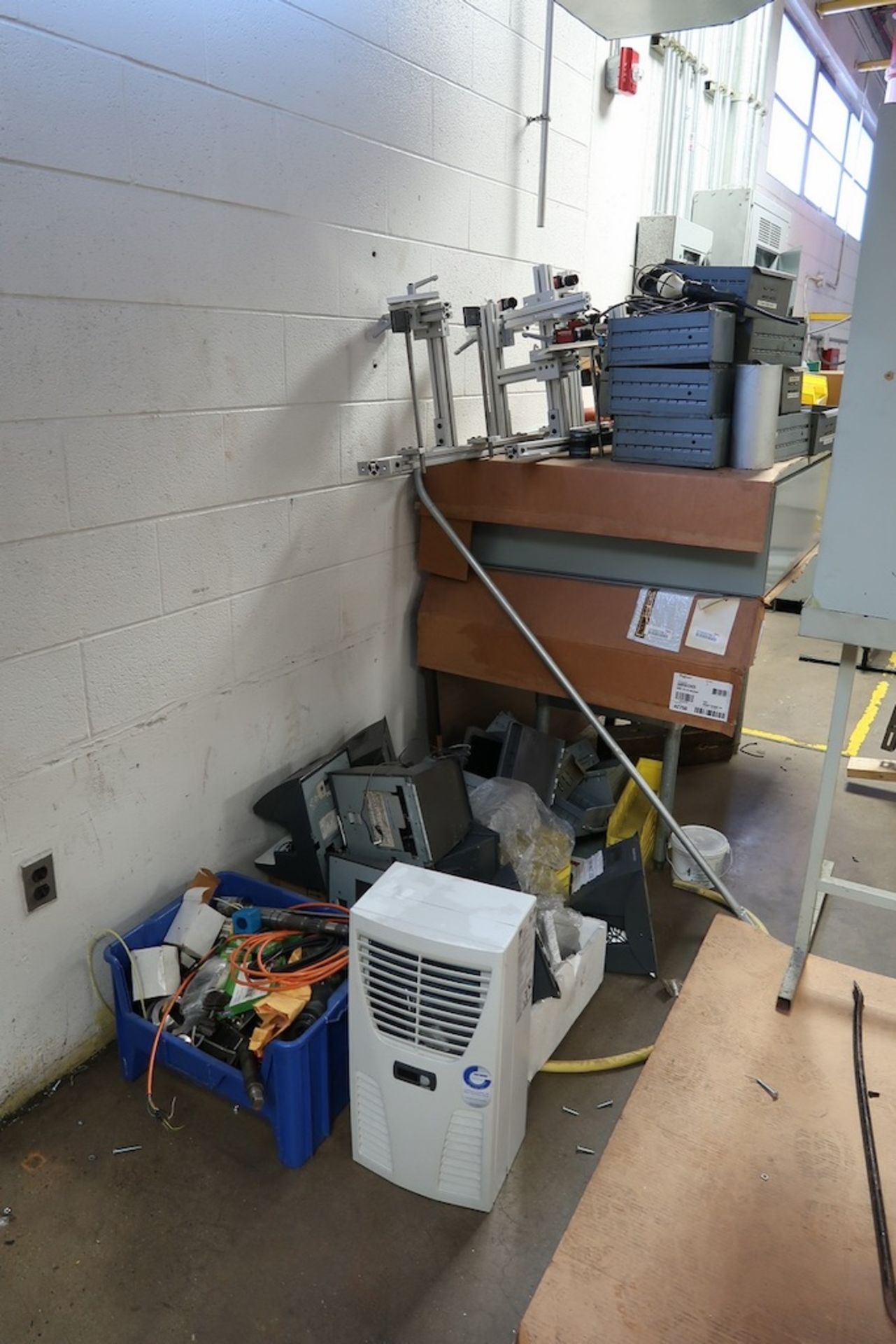 Remaining Contents of Storage Room to Include Visionscape Generic 8 Inspection Machine (Parts), Roll - Image 14 of 25