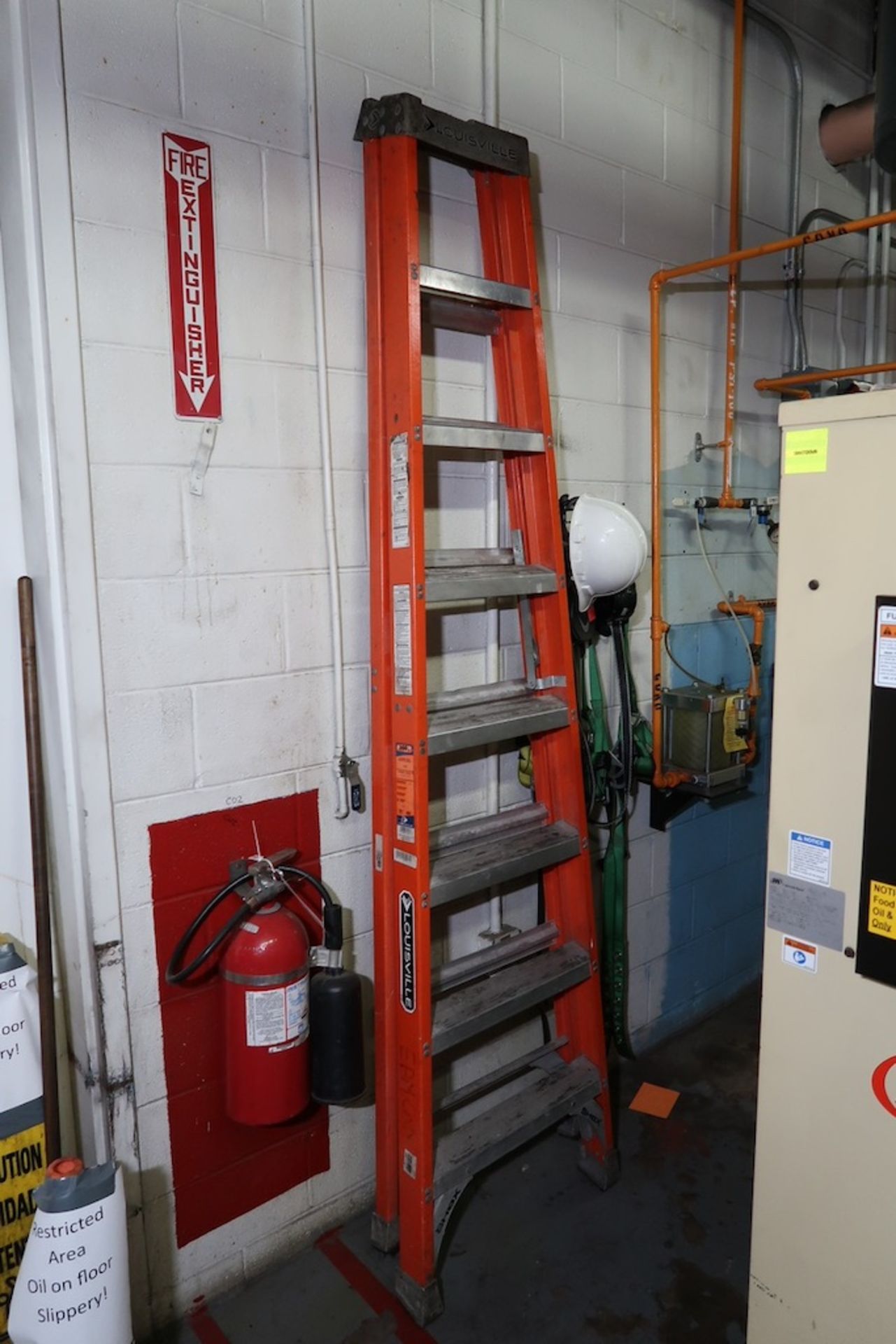 Remaining Contents of Compressor Room, to Include Desks, Cabinets, Etc. - Image 13 of 21