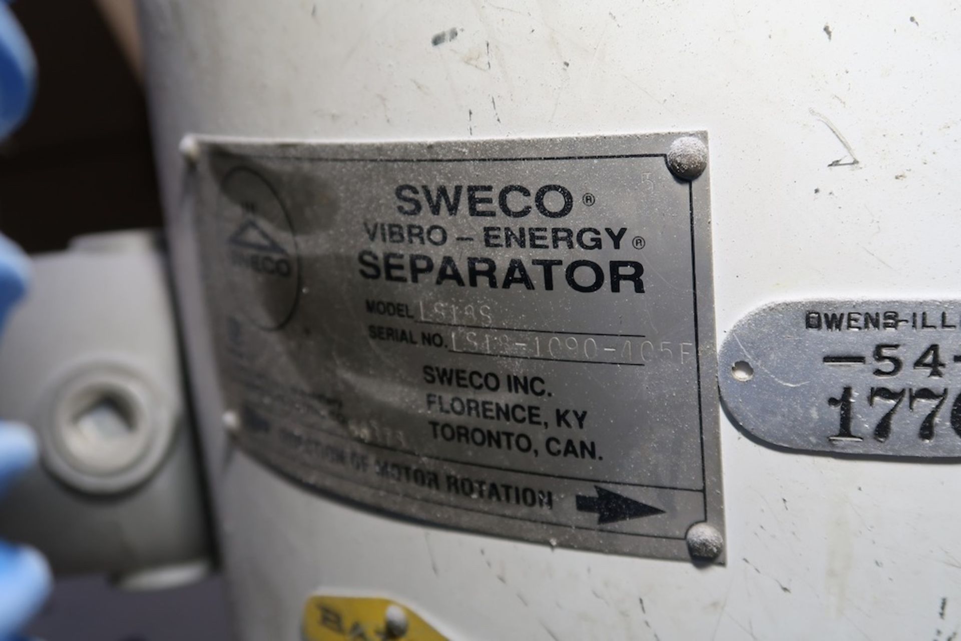 Sweco Vibratory Sifter with Hoppers - Image 4 of 5